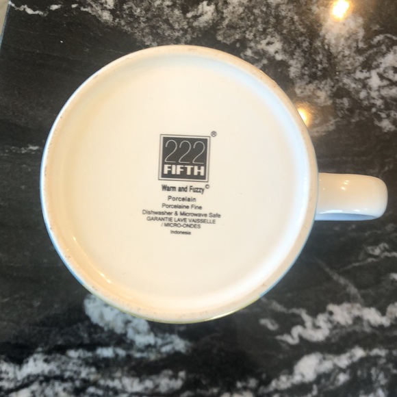 🎄❄️❤️Porcelain 222 Fifth Warm and Fuzzy Mug - Picture 5 of 5